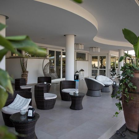 Love & Fama Hotel Сабаудия Экстерьер фото