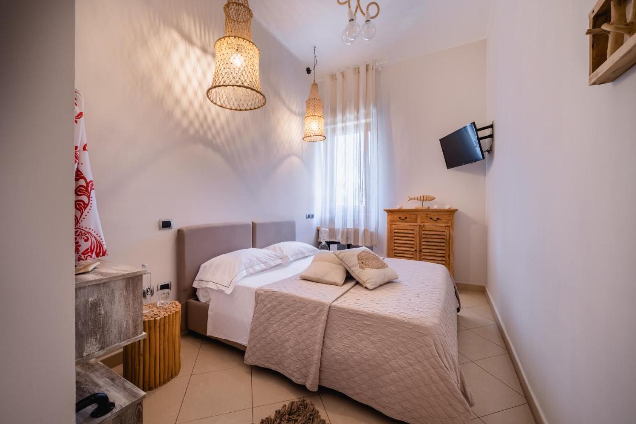 Love & Fama Hotel Сабаудия Экстерьер фото