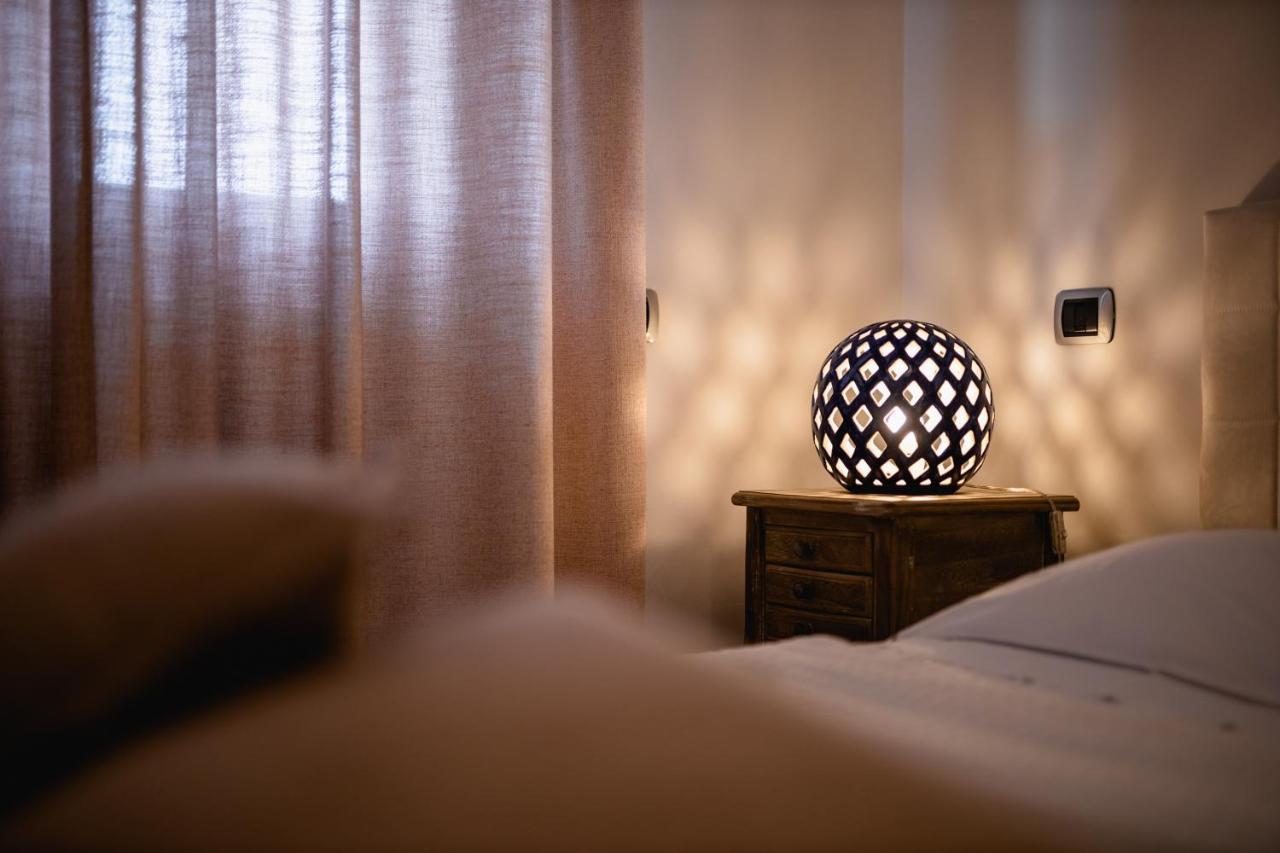 Love & Fama Hotel Сабаудия Экстерьер фото