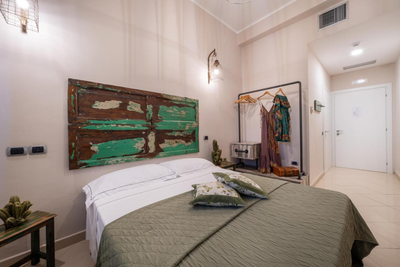 Love & Fama Hotel Сабаудия Экстерьер фото