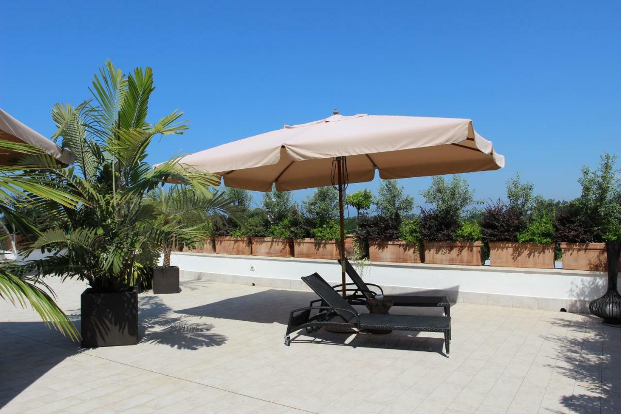 Love & Fama Hotel Сабаудия Экстерьер фото